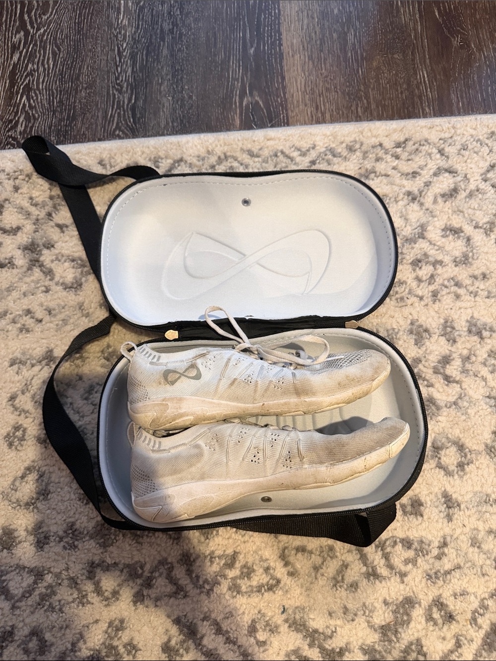 Women's Cheer Shoes Nfinity